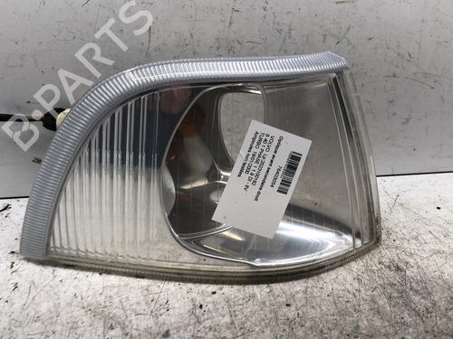 Used Right front indicator Right front indicator VOLVO S40 I (644) 1.9 DI (95 hp) 34306770 34306770