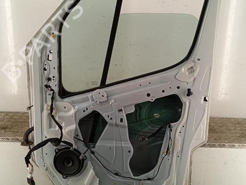 Dør høyre foran Dør høyre foran NISSAN NV400 Van (X62, X62B) dCi 150 (150 hp) 36760694 36760694