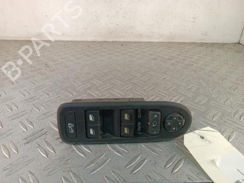 Used Left front window switch Left front window switch 36790624 36790624
