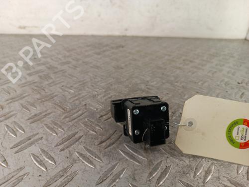 Used Electric handbrake Electric handbrake PEUGEOT 3008 I MPV (0U_) 1.6 HDi (112 hp) 34317480 34317480