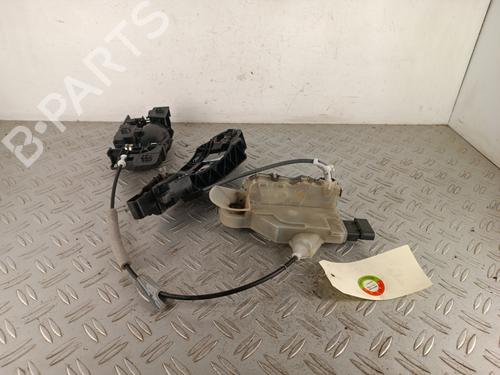 Used Front left lock Front left lock CITROËN C3 III (SX) 1.5 BlueHDi 100 (SXYHYP, SXYHTU) (102 hp) 34312780 34312780