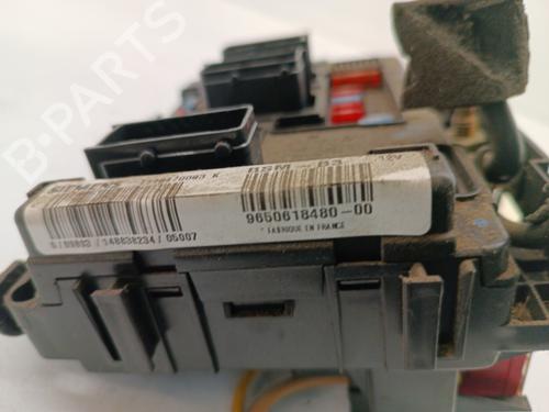 Used Fuse box Fuse box PEUGEOT 206 SW (2E/K) 1.4 HDi (68 hp) 34309704 34309704