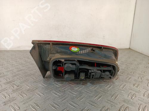 right-tailgate-light-renault-laguna-ii-bg01_-2001-2002-2003-2004-2005-2006-2007-34373793 main image