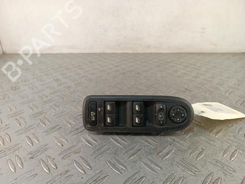 Used Left front window switch Left front window switch PEUGEOT 308 I (4A_, 4C_) 1.6 HDi (109 hp) 34320023 34320023