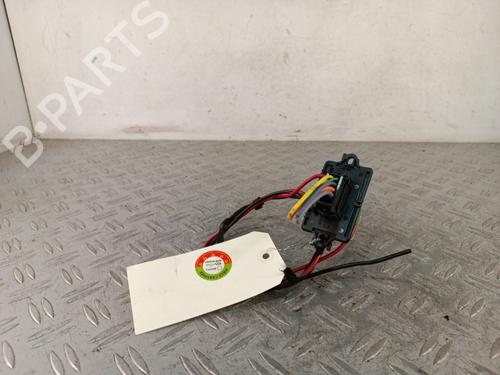 Used Heater resistor Heater resistor RENAULT CLIO III (BR0/1, CR0/1) 1.5 dCi (C/BR0G, C/BR1G) (68 hp) 34318912 34318912