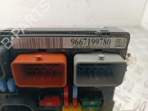 Used Fuse box Fuse box CITROËN C3 Pluriel (HB_) 1.4 HDi (68 hp) 34310427 34310427