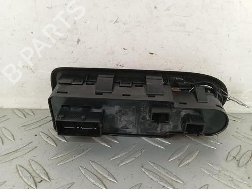 Used Left front window switch Left front window switch 37417187 37417187