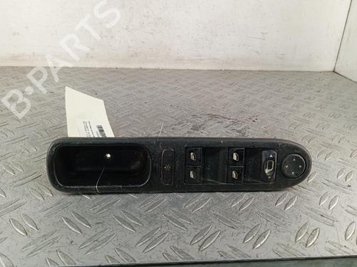 Used Left front window switch Left front window switch PEUGEOT 307 (3A/C) 2.0 HDi 90 (90 hp) 40113191 40113191