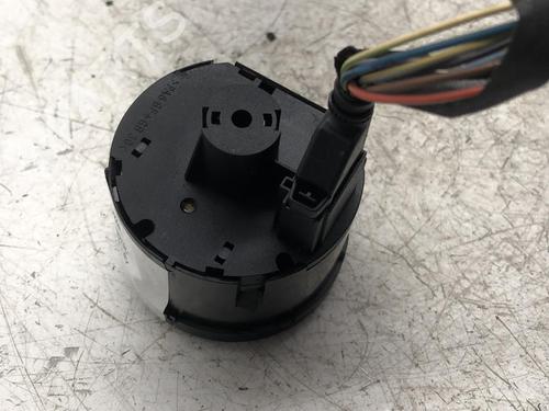 Headlight switch VW TOURAN (1T1, 1T2) 1.9 TDI | BP34306057I24 - Image 2