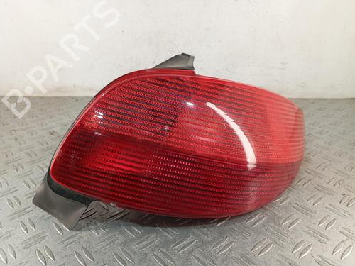 Used Right taillight Right taillight PEUGEOT 206 Hatchback (2A/C) 1.6 i (89 hp) 39724061 39724061