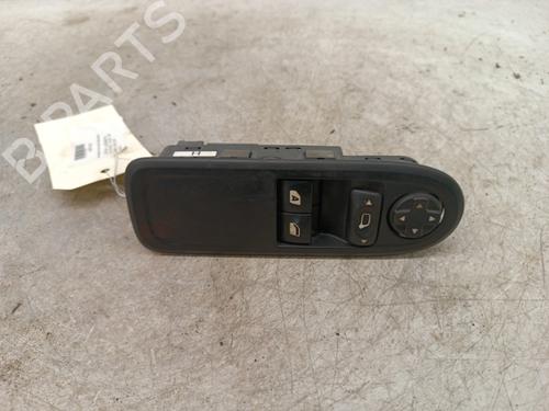 Used Left front window switch Left front window switch CITROËN C3 II (SC_) [2009-2026] 34308415 34308415