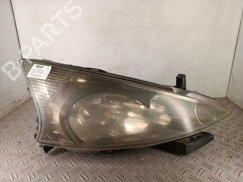 Used Right headlight Right headlight MITSUBISHI GRANDIS (NA_W) 2.0 DI-D (NA8W) (136 hp) 40510847 40510847