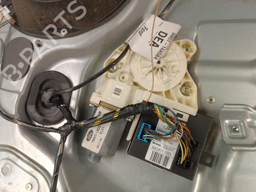 Rudehejsemekanisme ventre foran Rudehejsemekanisme ventre foran FORD FOCUS II (DA_, HCP, DP) [2004-2013] 34311988 34311988