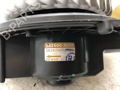 Used Heater blower motor Heater blower motor SUZUKI ALTO VII (GF, HA25_, HA35_) [2009-2026] 34306709 34306709