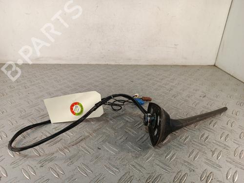 Antenne/Base Antenne/Base RENAULT CLIO V (B7_) 1.0 TCe 100 (B7MT) (101 hp) 34319092 34319092
