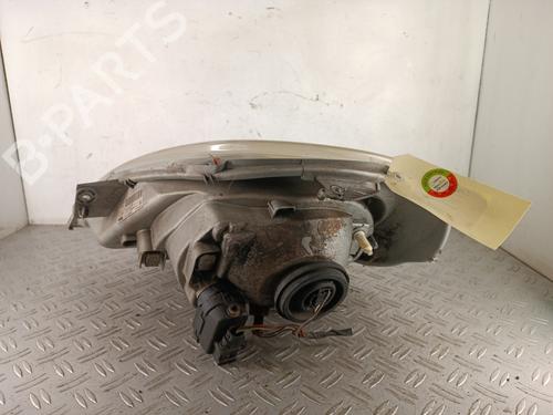 Used Right headlight Right headlight RENAULT TRAFIC II Bus (JL) [2001-2026] 35934443 35934443