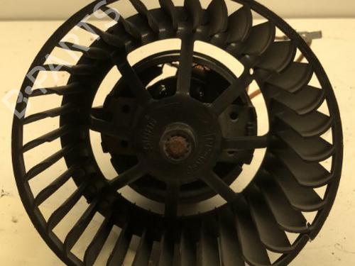 Used Heater blower motor Heater blower motor FORD TRANSIT Van (FA_ _) 2.0 DI (FAE_, FAF_, FAG_) (100 hp) 34306928 34306928
