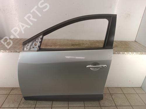 Used Left front door Left front door 37157247 37157247