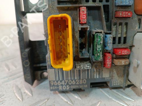 Used Fuse box Fuse box PEUGEOT PARTNER MPV (5_, G_) [1996-2026] 34319396 34319396