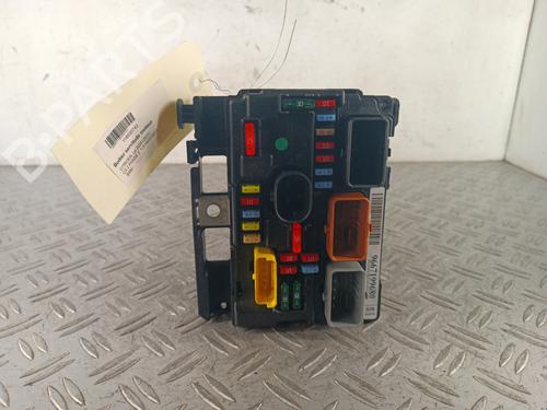 fuse-box-citroen-c3-ii-sc_-2009-34316755 main image