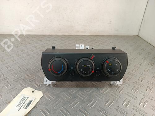 climate-control-dacia-sandero-iii-2021-37738580 main image