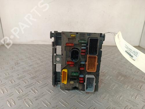 Used Fuse box Fuse box PEUGEOT 307 SW (3H) [2002-2009] 34319852 34319852