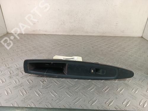 Used Right front window switch Right front window switch 38056077 38056077