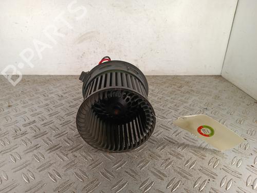 Used Heater blower motor Heater blower motor PEUGEOT 208 I (CA_, CC_) [2012-2021] 34313260 34313260