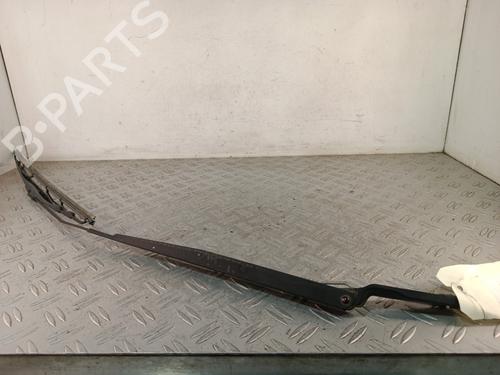 Used Front windshield wiper arm Front windshield wiper arm PEUGEOT BOXER Van (244) 2.2 HDi (101 hp) 35926466 35926466