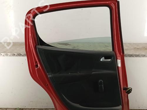 Used Left rear door Left rear door 39018605 39018605