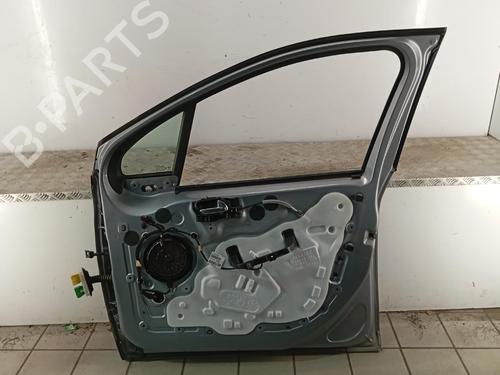 right-front-door-peugeot-2008-i-cu_-2013-38973097 main image