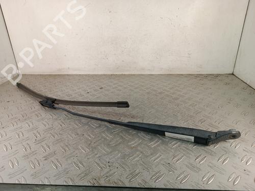 Used Front windshield wiper arm Front windshield wiper arm 36900966 36900966