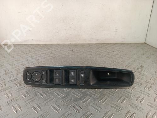 Used Left front window switch Left front window switch RENAULT SCÉNIC III (JZ0/1_) 1.5 dCi (110 hp) 35958656 35958656