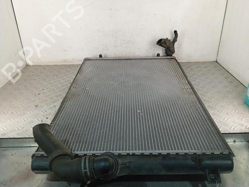 Used Water radiator Water radiator VW TOURAN (1T3) 1.6 TDI (105 hp) 39759642 39759642