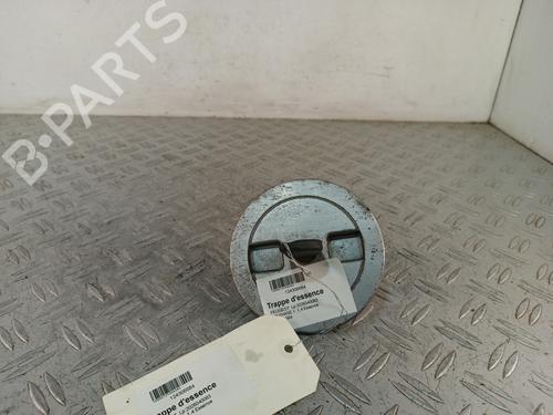 Used Fuel flap Fuel flap PEUGEOT 106 I (1A, 1C) 1.4 (75 hp) 34319946 34319946