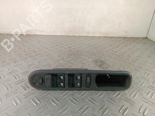 left-front-window-switch-peugeot-5008-0u_-0e_-2009-2010-2011-2012-2013-2014-2015-2016-2017-36339646 main image