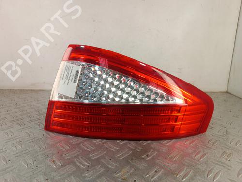 right-taillight-ford-mondeo-iv-ba7-2007-2008-2009-2010-2011-2012-2013-2014-2015-36098002 main image