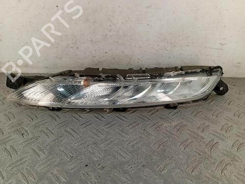 Used Left daytime light Left daytime light 38010197 38010197