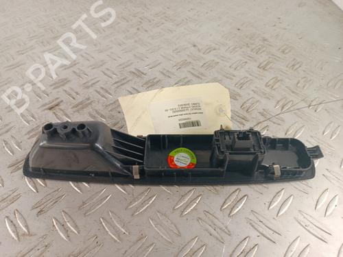 Used Right front window switch Right front window switch RENAULT SCÉNIC III (JZ0/1_) 1.5 dCi (110 hp) 34310856 34310856