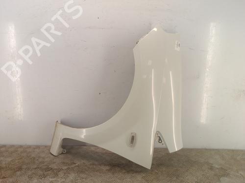 Used Left front fenders Left front fenders 37157196 37157196