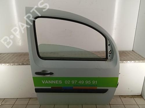 Used Right front door Right front door 38923666 38923666