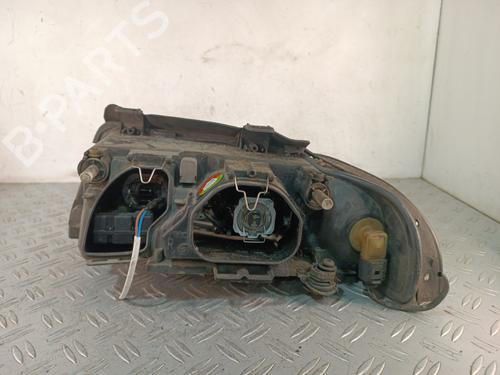 Used Right headlight Right headlight AUDI A4 B5 (8D2) 1.9 TDI (110 hp) 35934491 35934491