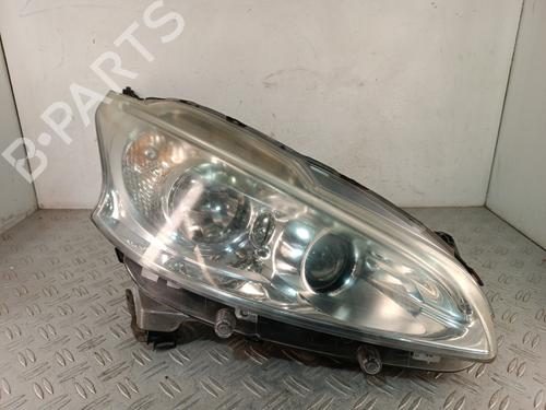 Used Right headlight Right headlight 37715407 37715407