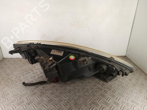 Used Left headlight Left headlight PEUGEOT 1007 (KM_) 1.4 HDi (68 hp) 34313178 34313178