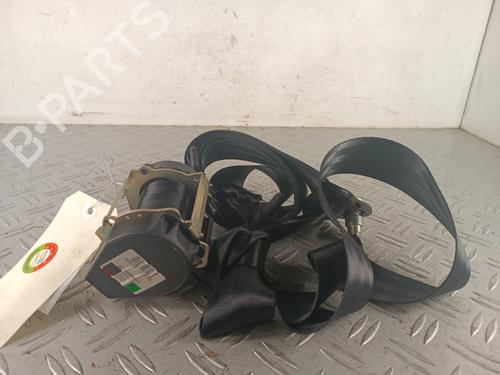 front-right-seatbelt-dacia-sandero-ii-2012-34316223 main image