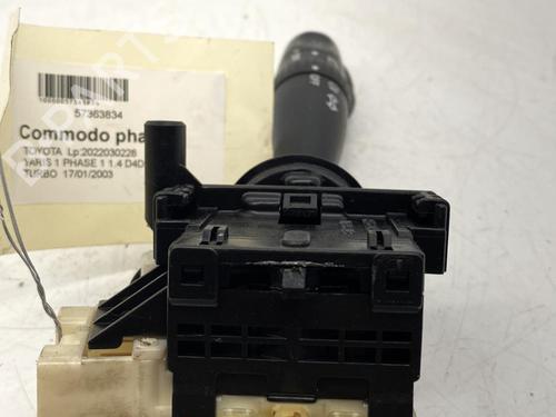 Switch TOYOTA YARIS (_P1_) 1.4 D-4D (NLP10_, NLP10R) | BP34305698I30 - Image 2