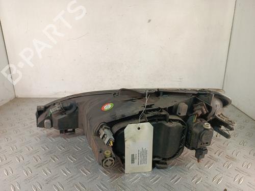 Used Right headlight Right headlight PEUGEOT 206 Hatchback (2A/C) 2.0 HDI 90 (90 hp) 35786169 35786169