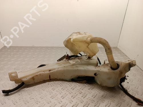 Used Windscreen washer tank Windscreen washer tank VOLVO V50 (545) 2.0 D (136 hp) 34309985 34309985