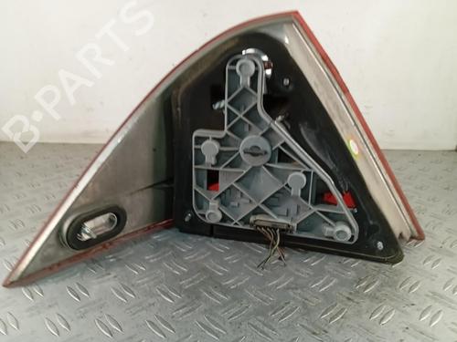 Used Right taillight Right taillight MERCEDES-BENZ C-CLASS (W203) C 200 CDI (203.004) (116 hp) 40248135 40248135