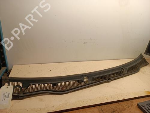 Grelha curcuvan Grelha curcuvan RENAULT CAPTUR I (J5_, H5_) 0.9 TCe 90 (90 hp) 34316626 34316626